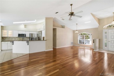 Located on one of the most beautiful cul-de-sac streets in - photo 11