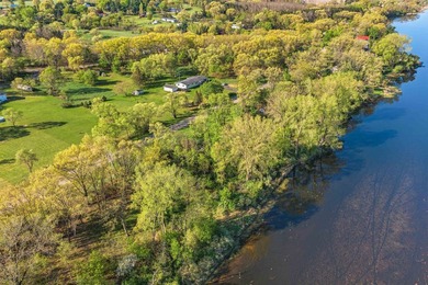 Rare opportunity to own over 2 acres of waterfront on beautiful - photo 12