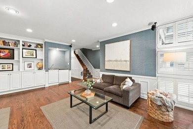 107 W DELAWARE Place F - photo 16