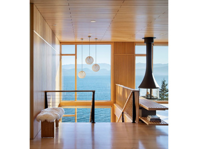 Completed in 2023 and thoughtfully designed by its owners, this - photo 16
