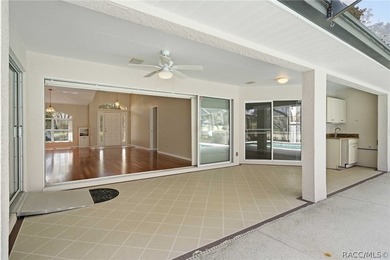 Located on one of the most beautiful cul-de-sac streets in - photo 23