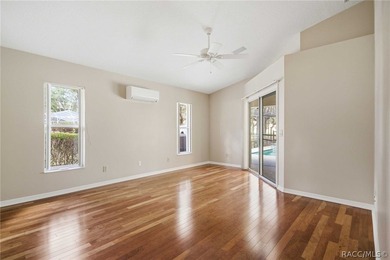 Located on one of the most beautiful cul-de-sac streets in - photo 24