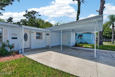 Move right into this beautifully updated 3 bedroom, 2 bathroom - photo 1