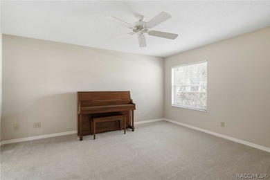 Located on one of the most beautiful cul-de-sac streets in - photo 33