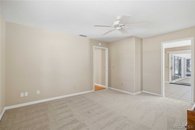 Located on one of the most beautiful cul-de-sac streets in - photo 34