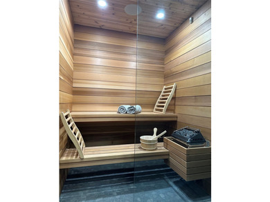 Completed in 2023 and thoughtfully designed by its owners, this - photo 38