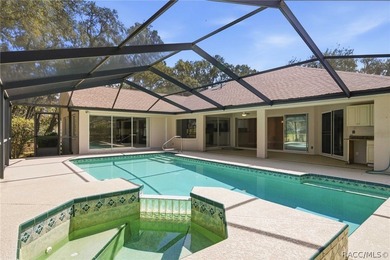Located on one of the most beautiful cul-de-sac streets in - photo 38