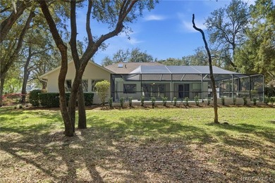 Located on one of the most beautiful cul-de-sac streets in - photo 50