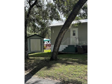 JUST LISTED - 2007 Chariot Park Model in Salt Springs Resort! - photo 3