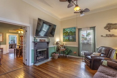 Historic, stylish, and happily not haunted, this circa 1834 - photo 3