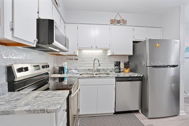 Flipflop distance to beach! This top floor corner Villa is just - photo 14