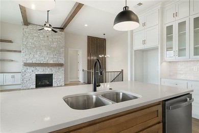 The Sicilian 1, one of Pauli's most popular floorplans is - photo 15