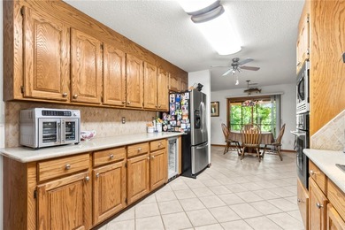 Fantastic Lake Hartwell lot with deep water and a custom-built - photo 15