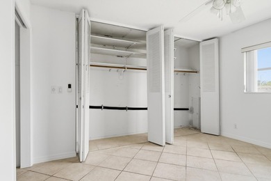 Beautifully maintained 1/1 Condo located in a welcoming and - photo 16