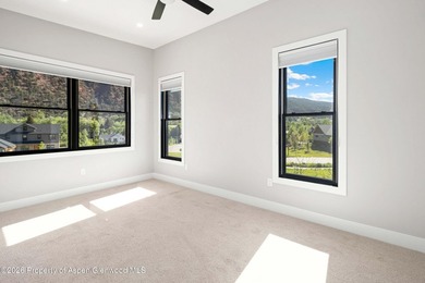 This beautiful, near new, 3,206 square foot home sits on a - photo 19