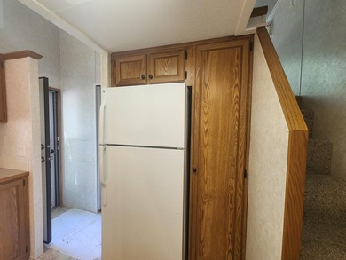 Beautiful 2006 Park Model with double loft and queen bedroom on - photo 19