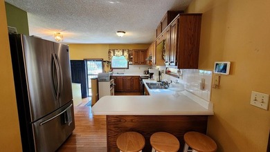 Lakeview home! Split floor 3 bed 2 bath home, offers 1680 sq ft - photo 9