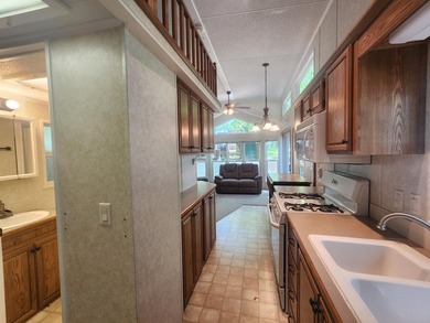 Beautiful 2006 Park Model with double loft and queen bedroom on - photo 21