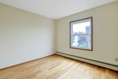 Welcome to this well-maintained 3-bedroom, 2.5-bath home in the - photo 22