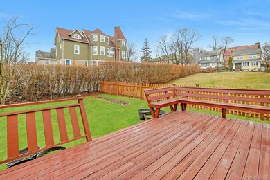Welcome to this well-maintained 3-bedroom, 2.5-bath home in the - photo 28