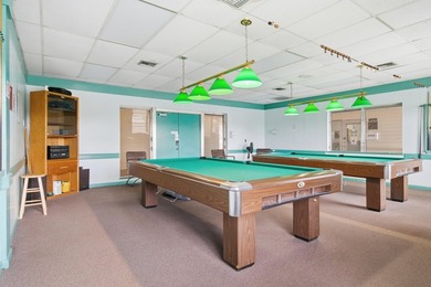 Beautifully maintained 1/1 Condo located in a welcoming and - photo 28