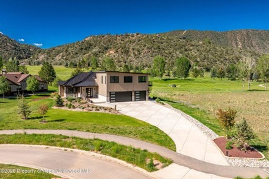This beautiful, near new, 3,206 square foot home sits on a - photo 29