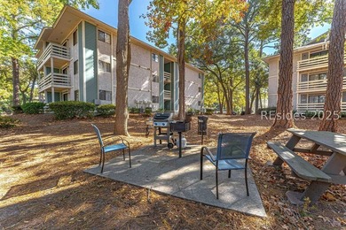 Flipflop distance to beach! This top floor corner Villa is just - photo 29