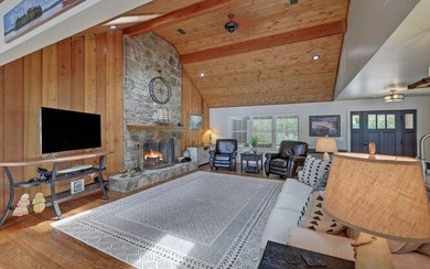 Magnificent Sunsets from the Large Lakefront Home on Lake - photo 8