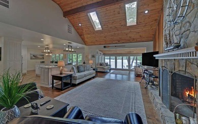 Magnificent Sunsets from the Large Lakefront Home on Lake - photo 9