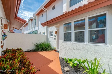 Welcome to this coastal retreat in the highly desirable - photo 3