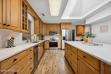 Recent Price Improvement! Classy and Convenient, Welcome Home to - photo 8
