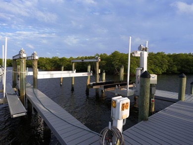 Designed by architect Brian Shores, this Intracoastal waterfront - photo 3
