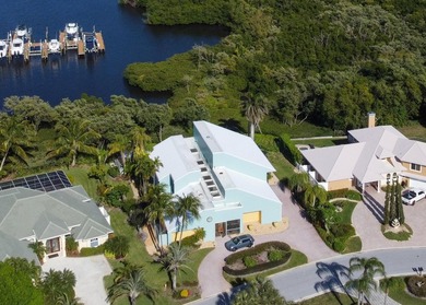 Designed by architect Brian Shores, this Intracoastal waterfront - photo 5