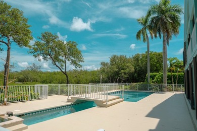 Designed by architect Brian Shores, this Intracoastal waterfront - photo 7