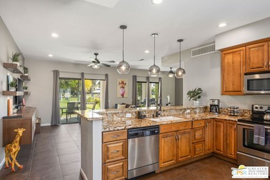 (private lake, pond, coastal) Condo Active Under Contract in Cathedral City California