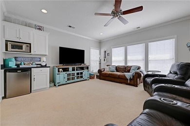 SELLERS ACCEPTED A SIGHT UNSEEN OFFER. Vacation at home in this - photo 41