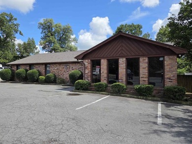 Position your business for success in this well-located - photo 2