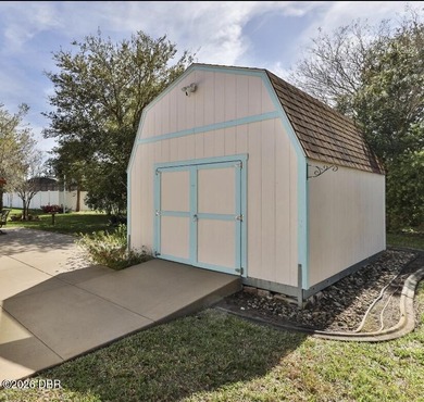 Welcome to this stunning 2014 Seagate Willow home, where - photo 4