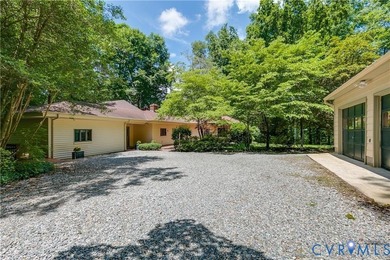 Lake Home For Sale in Mechanicsville, Virginia