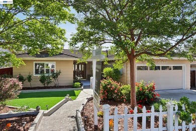 Charming North-East facing 4-bedroom, 2-bath home offering 1,875 - photo 4