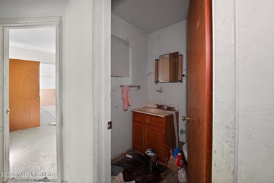 Welcome to this charming 3-bedroom, home located in the heart of - photo 15