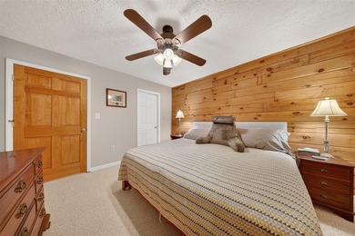 Welcome to 945 Canyon Run Road at beautiful Lake Malone in - photo 20