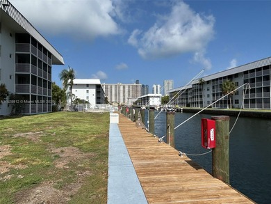 Welcome to Eden Isles Condominium located in the heart of