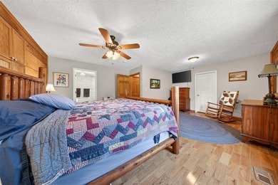 Welcome to 945 Canyon Run Road at beautiful Lake Malone in - photo 21