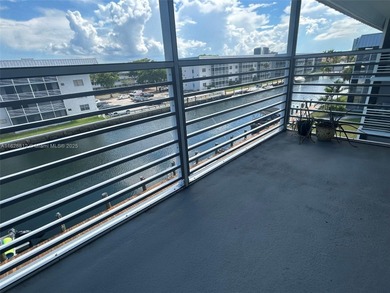 Welcome to Eden Isles Condominium located in the heart of