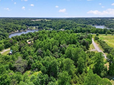 Welcome to 945 Canyon Run Road at beautiful Lake Malone in - photo 40