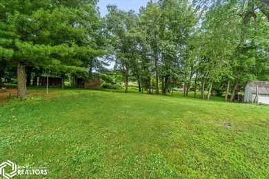 Welcome to your dream acreage, sitting on 1.72 acres. This