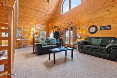 Sellers are ready to entertain your offers! Lake views and - photo 9