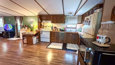 23-acre country property in the Missouri Ozarks featuring a - photo 8