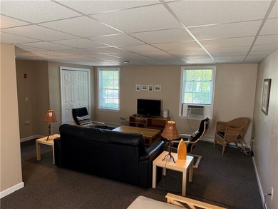 Welcome to 1676 Kingstown Road-a charming and spacious South - photo 19